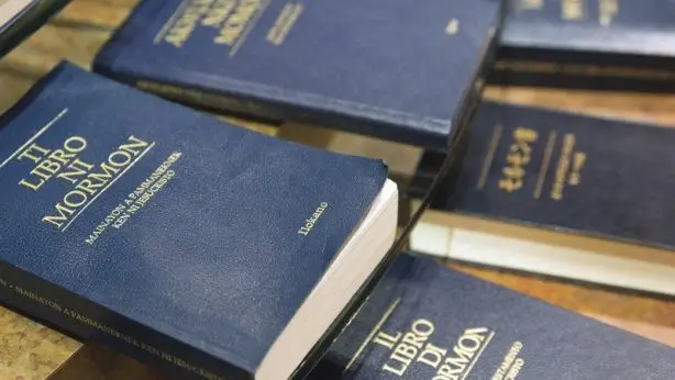 Autres voix de la poussière